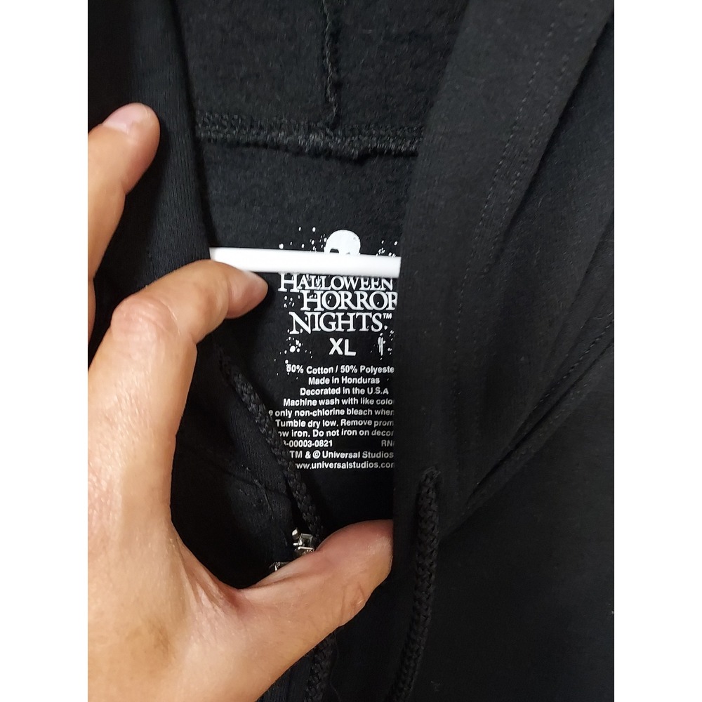 Halloween Horror Nights Jacket Mens XL Universal Studios 30 Years 30 Fears Black - Picture 3 of 11